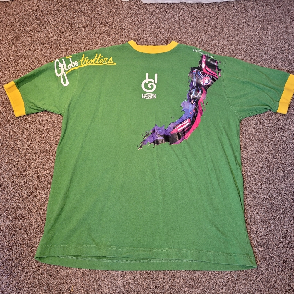 Harlem Globetrotters Limited Edition Platinum Fubu Shirt